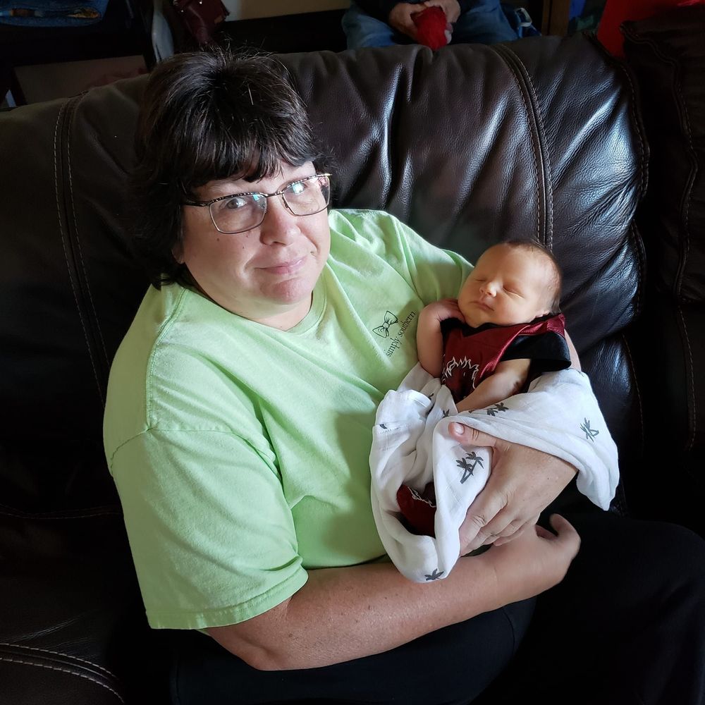 Meet your Posher, Debbie